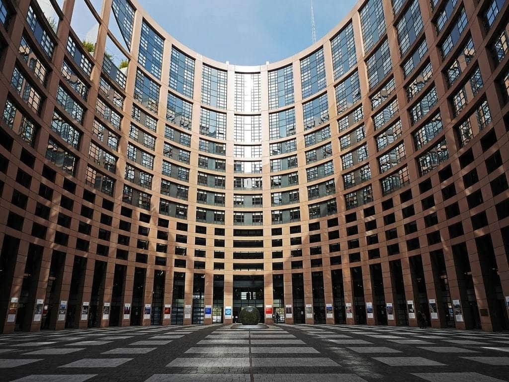 Une ville plus verte, Strasbourg adopte le solaire